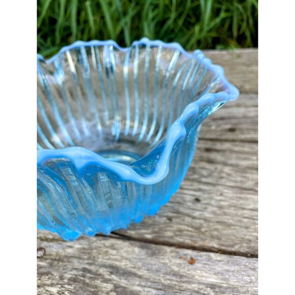 Vintage MCM Opalescent Blue Ribbed Ruffled Art Glass Bowl - Picture 16 of 16